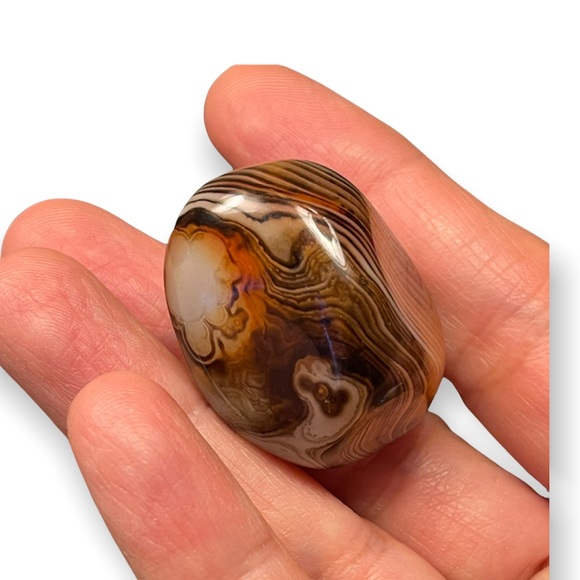 2 x tumbled polished natural banded agate sardonyx stones